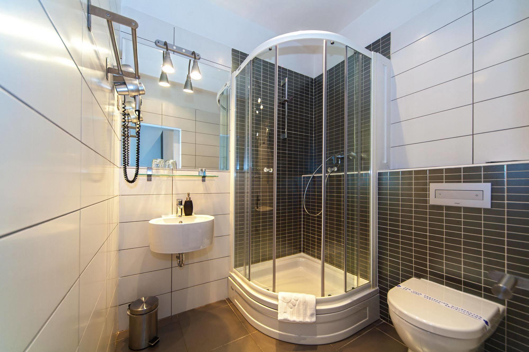 Marmontova Luxury Rooms Split Exterior photo